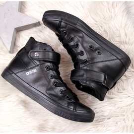 Schwarze isolierte Turnschuhe Big Star V274542F 1