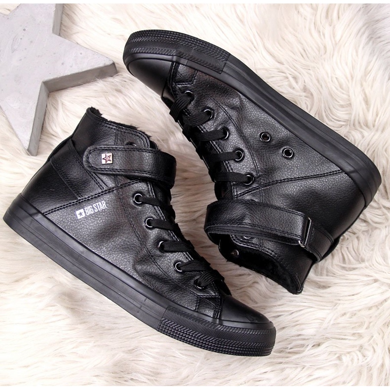 Schwarze isolierte Turnschuhe Big Star V274542F 1