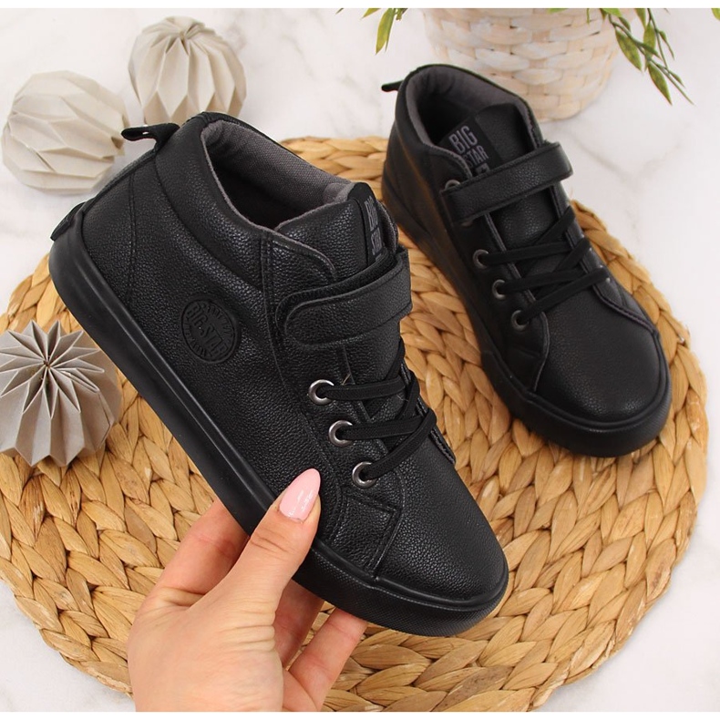 Schwarze Öko-Leder-Sneaker Big Star EE374001 1