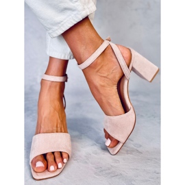 Sandalen am Pfosten Loya Pink rosa 1