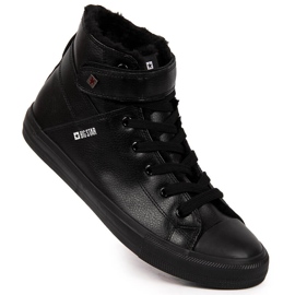 Isolierte schwarze Herren-Sneaker Big Star Y174020F 1
