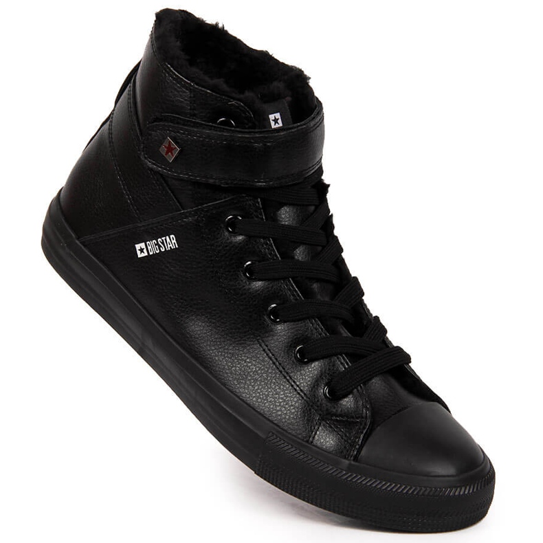Isolierte schwarze Herren-Sneaker Big Star Y174020F 1