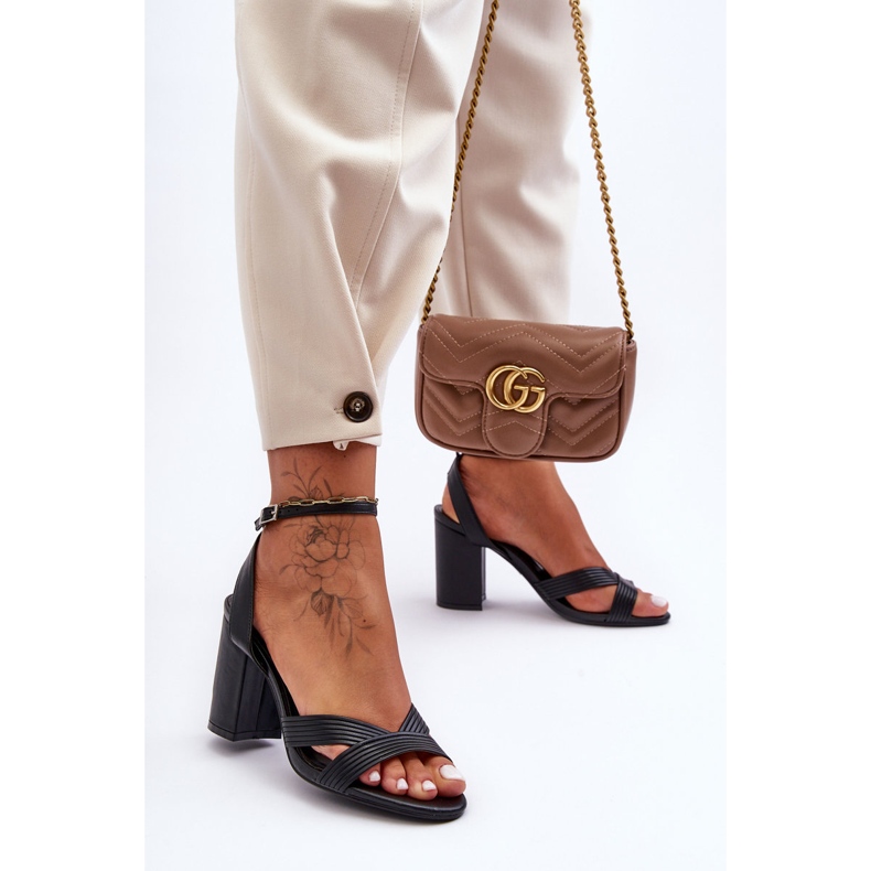 PS1 Klassische Sandalen mit schwarzem Zipola-Absatz 1