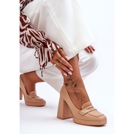 Nackte Alisa-Lederpumps mit hohem Absatz beige 1