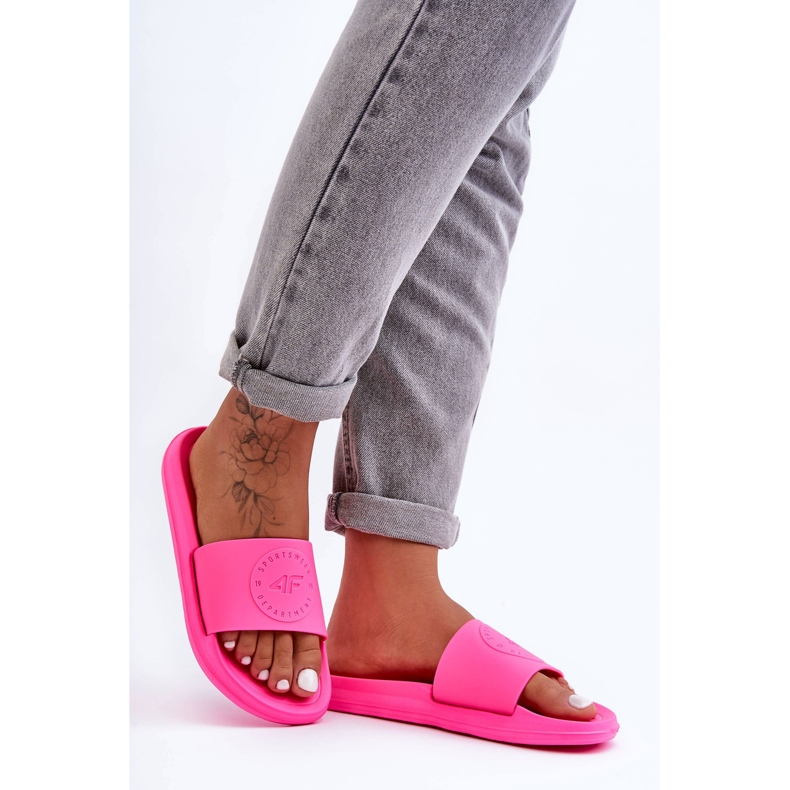 Sporthausschuhe für Damen 4F 4FSS23FFLIF069-53S Fuchsia rosa 1
