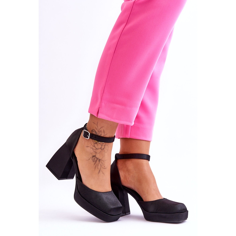 PA1 Modische Pumps auf massiven Absätzen Black Sandia schwarz 3