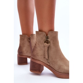 WS1 Klassische Damenstiefel aus Wildleder Beige Limoso 2