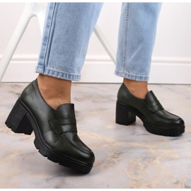 Schuhe am Pfosten Potocki W WOL166B grün 2