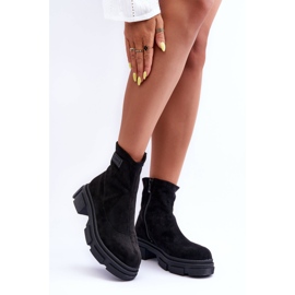 Klassische warme Stiefel aus Vergilia-Wildleder in Schwarz 2