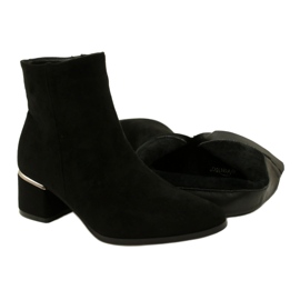 Evento Wildlederstiefel mit Silberverzierung, Schwarz 23BT35-6420 5