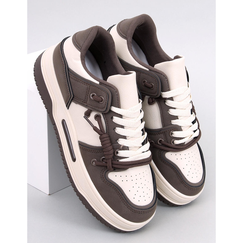 Clavell Coffee-Sneaker mit hoher Sohle beige 1