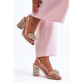 Transparente, stilvolle goldene Sandalen mit Absatz S.Barski MR1037-19 2