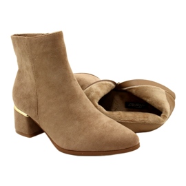 Evento Wildlederstiefel mit Goldverzierung, Beige 23BT35-6420 4