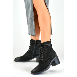Schwarze Schnürstiefel mit niedrigem Absatz 3
