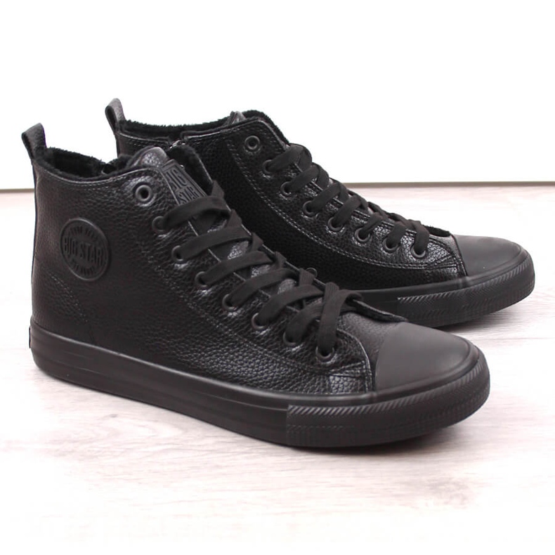 Hochisolierte schwarze Herrensneaker Big Star MM174012 1