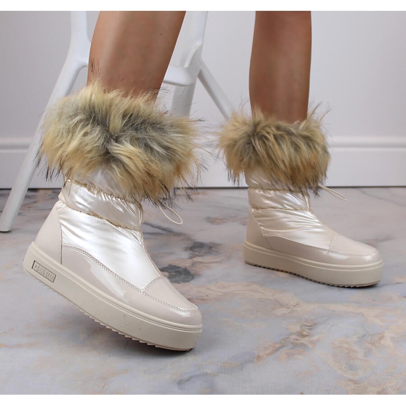 Damen-Schneestiefel auf der Plattform mit Fell beige Big Star MM274380 2