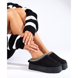 Schwarze Wildlederpantoffeln von Shelovet 1