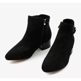 Schwarze Stiefel mit kleinem Pfosten von Brizaris 2