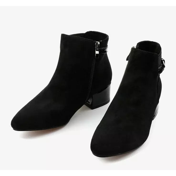Schwarze Stiefel mit kleinem Pfosten von Brizaris 2