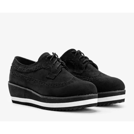 Schwarze Wildlederschuhe auf einer hohen Camryn-Sohle 2