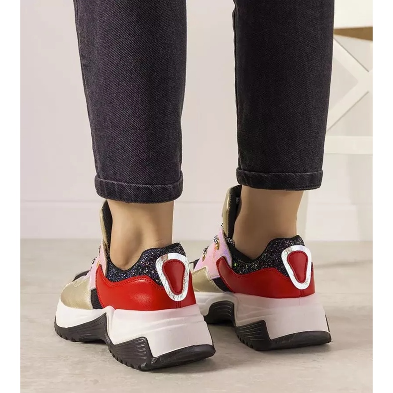 Goldene Sneaker mit hoher Spring-Sohle schwarz 2