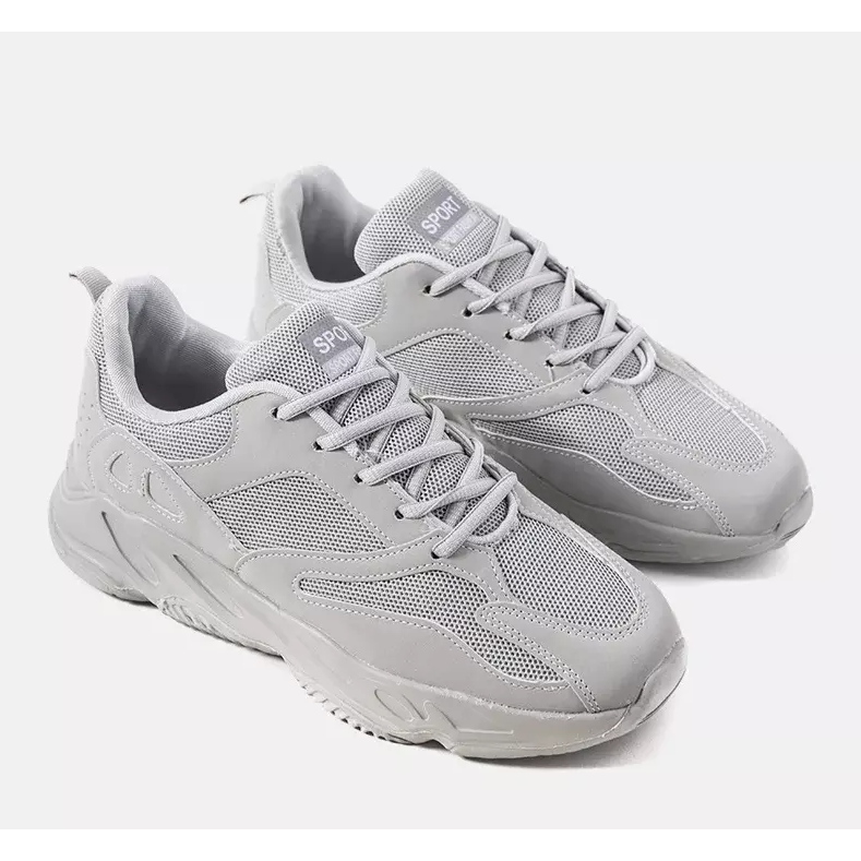 Graue Sportschuhe von Wolvers 1