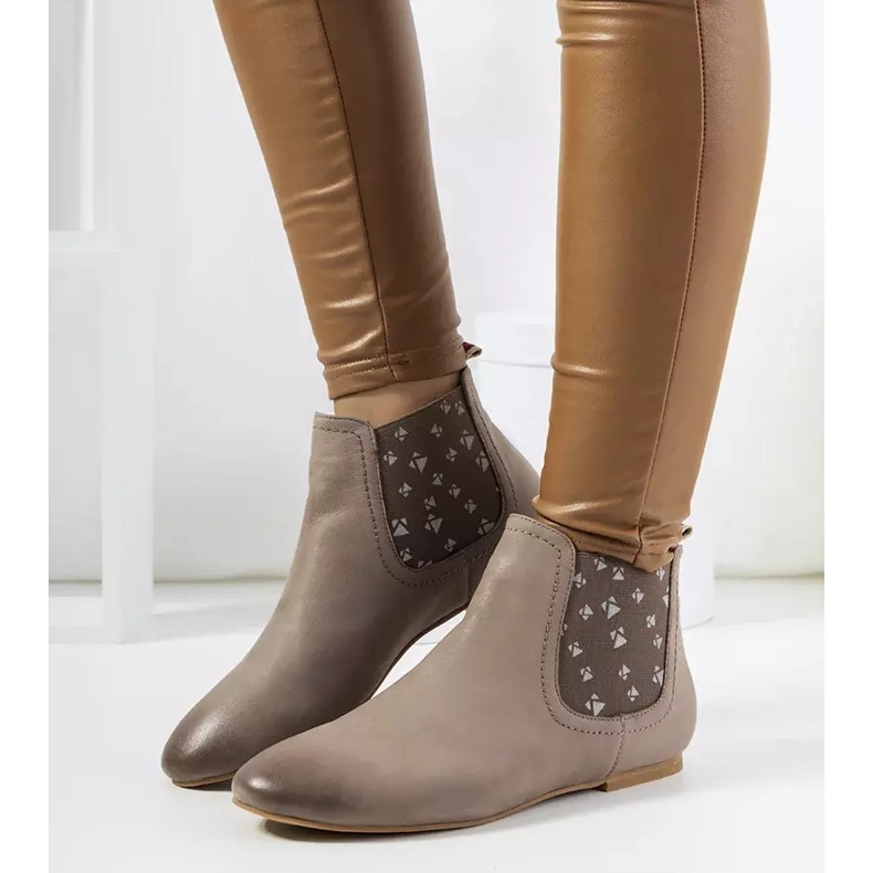 Luciano graue matte Slip-On-Stiefel beige 1