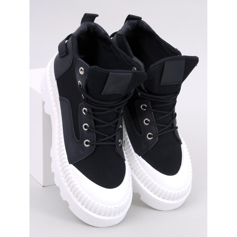 Tinli Schwarze Stiefeletten 1