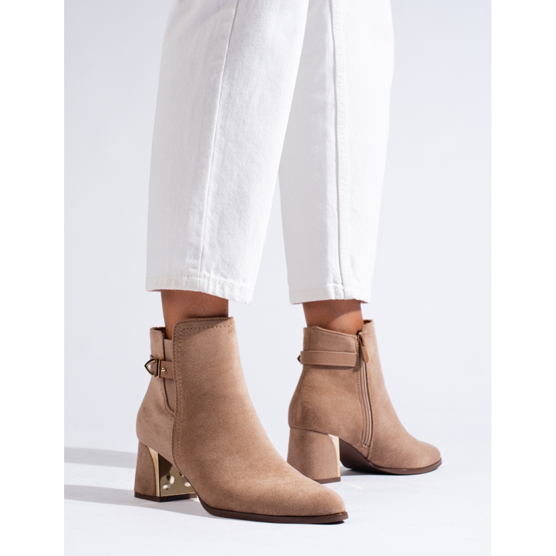 Beige Wildlederstiefel für Damen von Shelovet 1
