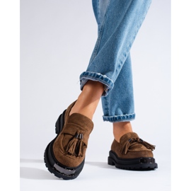 Braune Wildleder-Loafer für Damen auf der Shelovet-Plattform 2
