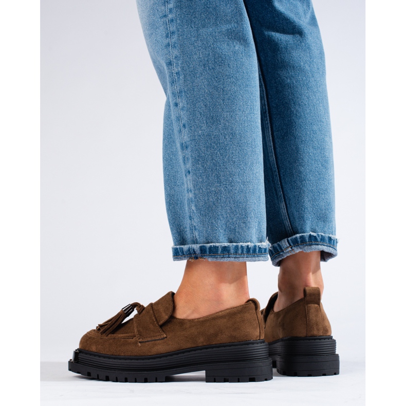 Braune Wildleder-Loafer für Damen auf der Shelovet-Plattform 1