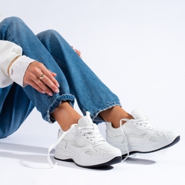 Weiße Damen-Schnürsneaker von Shelovet 1