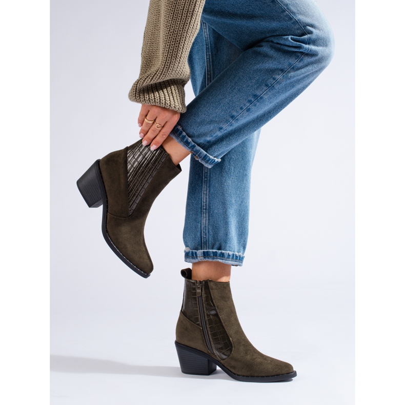 Braune, stylische Stiefel für Damen bei Shelovet 1