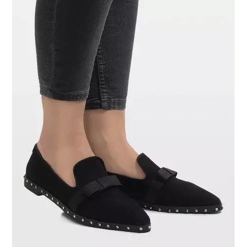 Schwarze Slipper mit B12-12 Nieten 2