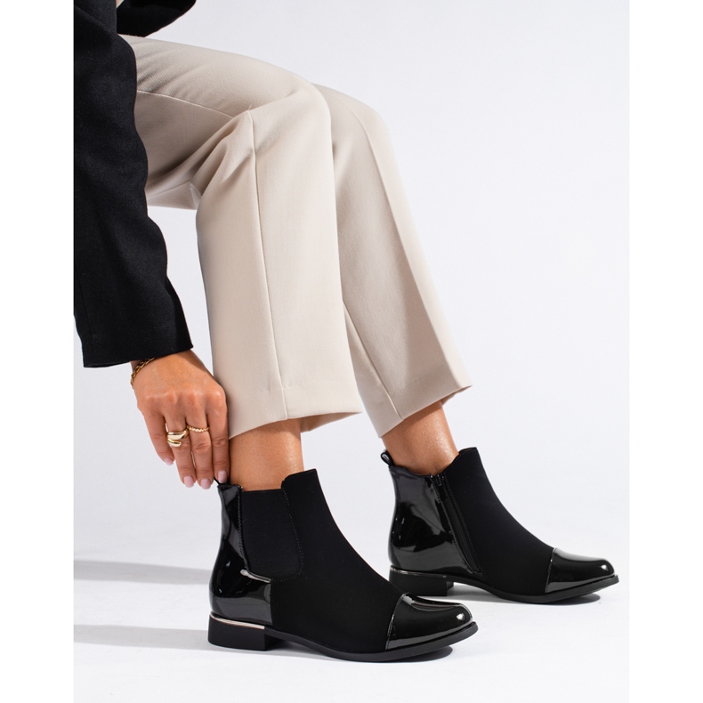 Schwarze Shelovet-Flachstiefel für Damen 1