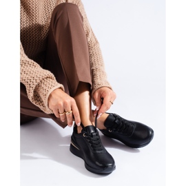 Schwarze Keilsneaker aus Leder von Shelovet 1