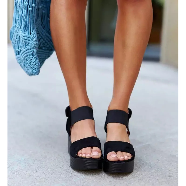 Schwarze Keilsandaletten von Romani 1