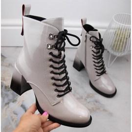 Lackierte Damenstiefel mit hohem Absatz D&amp;A S.Barski Premium Collection MR870-06 grau 1