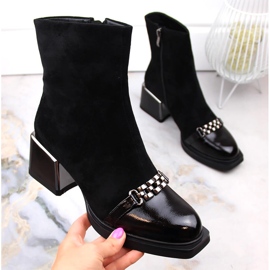 Damenstiefel mit dekorativem Absatz schwarz D&amp;A S.Barski Premium Collection MR870-70 1