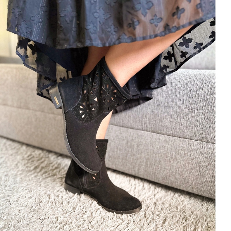 Olivier Bequeme schwarze Alice Stiefel mit Lochmuster 1