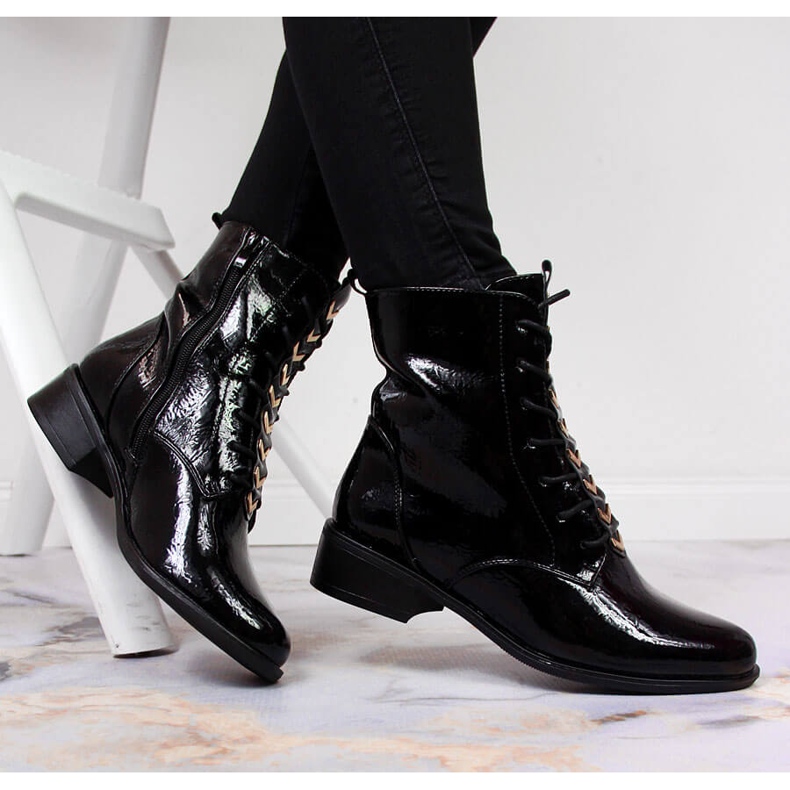 Damenstiefel isoliert lackiert schwarz Jezzi ASA62-91 1