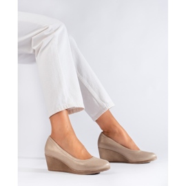 Shelovet Damen Pumps mit Keilabsatz und Glitzer golden 1