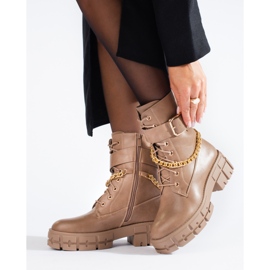 Beigefarbene Shelovet-Arbeiterinnen mit dicker Sohle 1