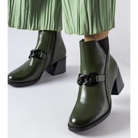 Grüne elegante Stiefeletten von Vinceza 1