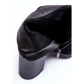 Wildleder-Stiefeletten mit hohem Absatz in Schwarz von Makeline 2