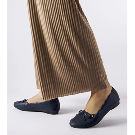 Marineblaue Ballerinas von Toft 1