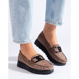 Dunkelbeige Wildleder-Loafer für Damen von Shelovet 1