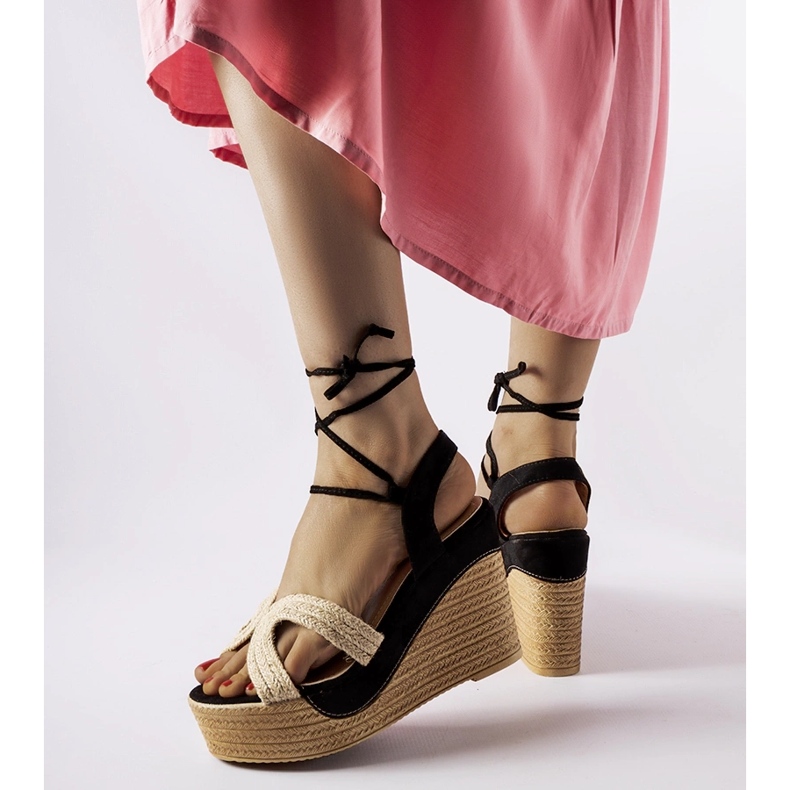 Schwarze Espadrilles mit Berta-Wedges beige 1