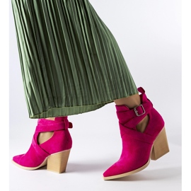 Rosa Cowboystiefel mit Duclos-Ausschnitten verziert 1