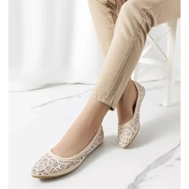 PA1 Durchbrochene Ballerinas in Lavarin-Beige 2